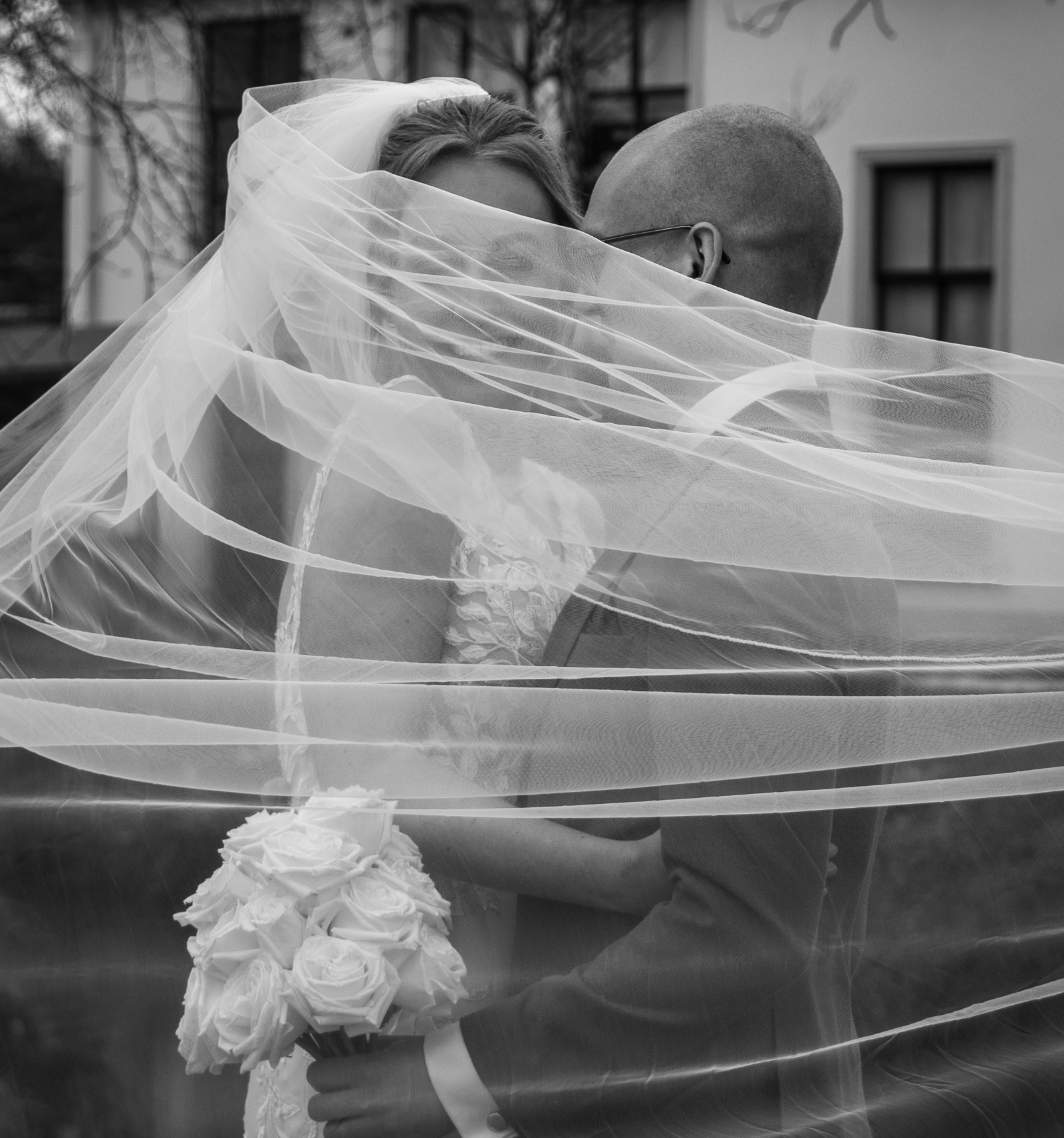Bruidspaar tijdens de ceremonie — trouwfotografie portfolio